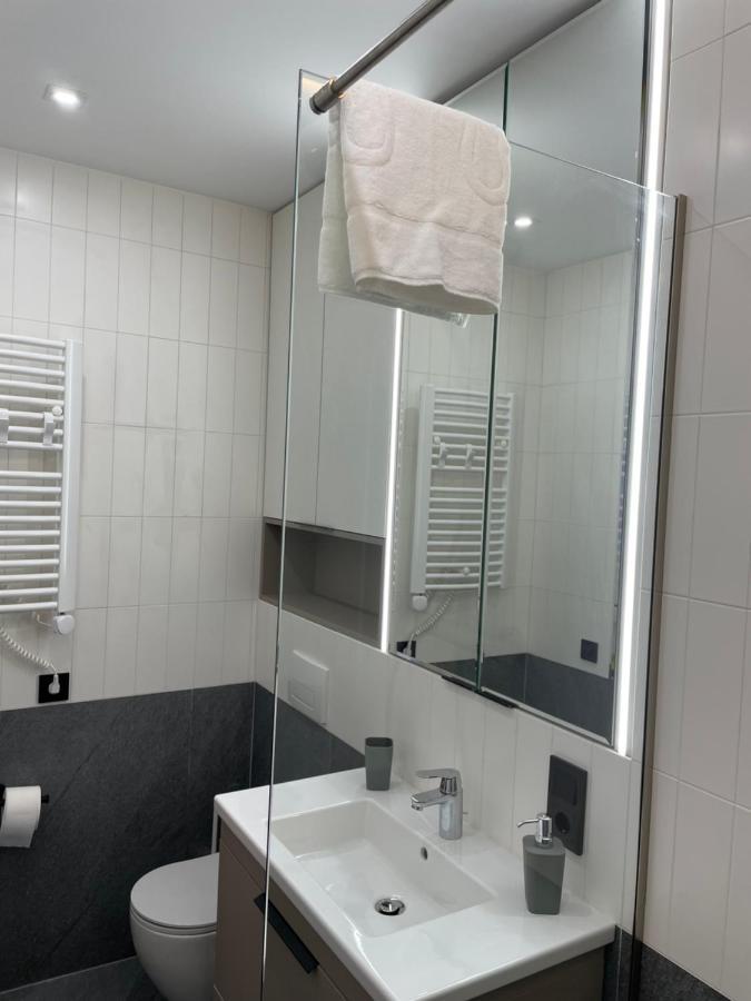 Cities Gallery Apartments Liov Exterior foto